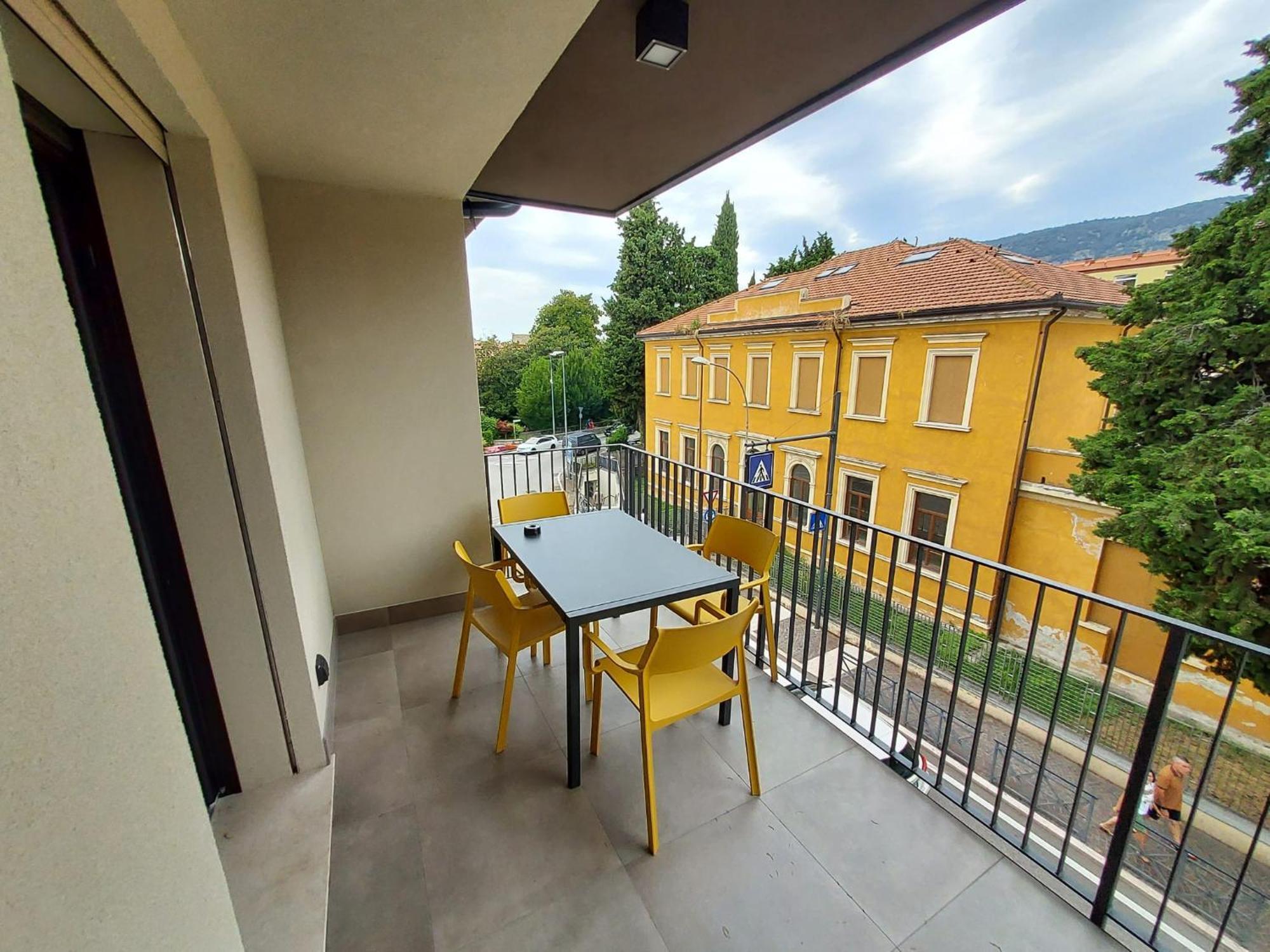Apartmentsgarda ガルダ エクステリア 写真