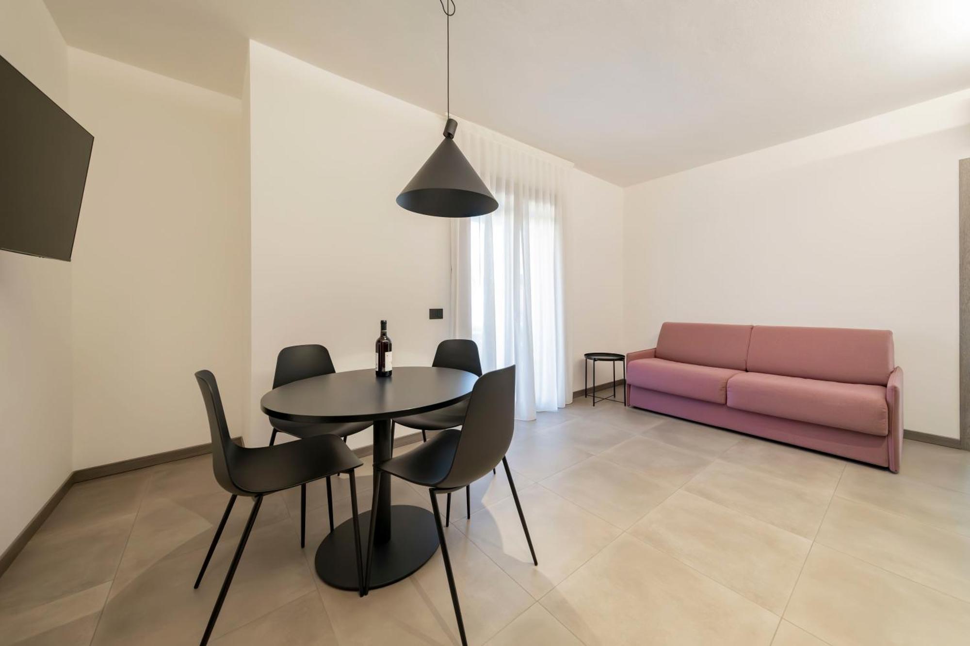 Apartmentsgarda ガルダ エクステリア 写真