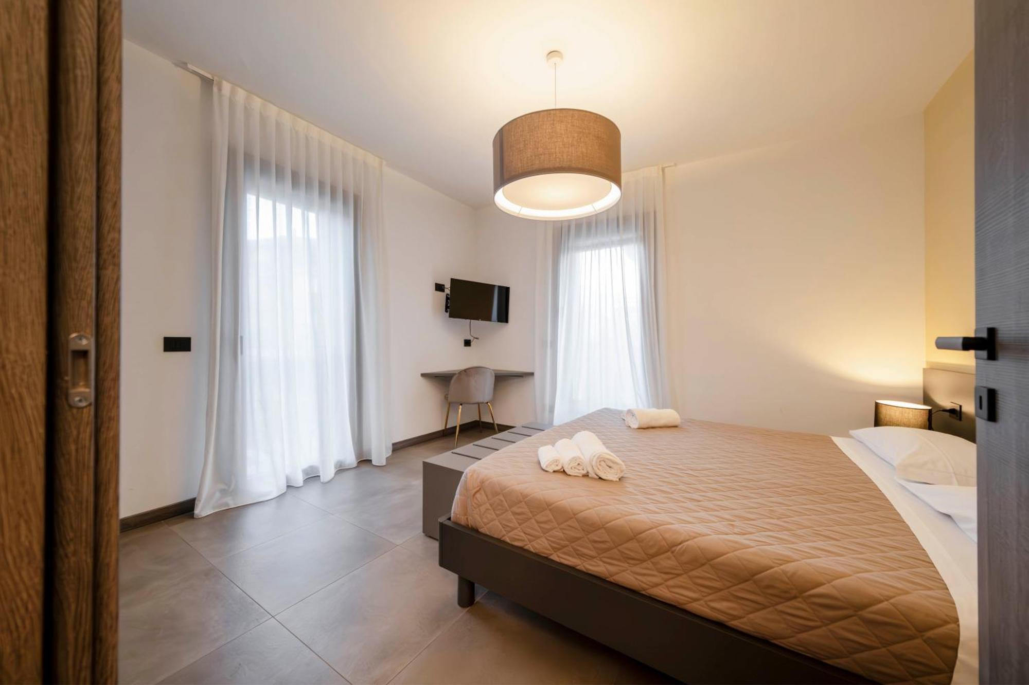 Apartmentsgarda ガルダ エクステリア 写真
