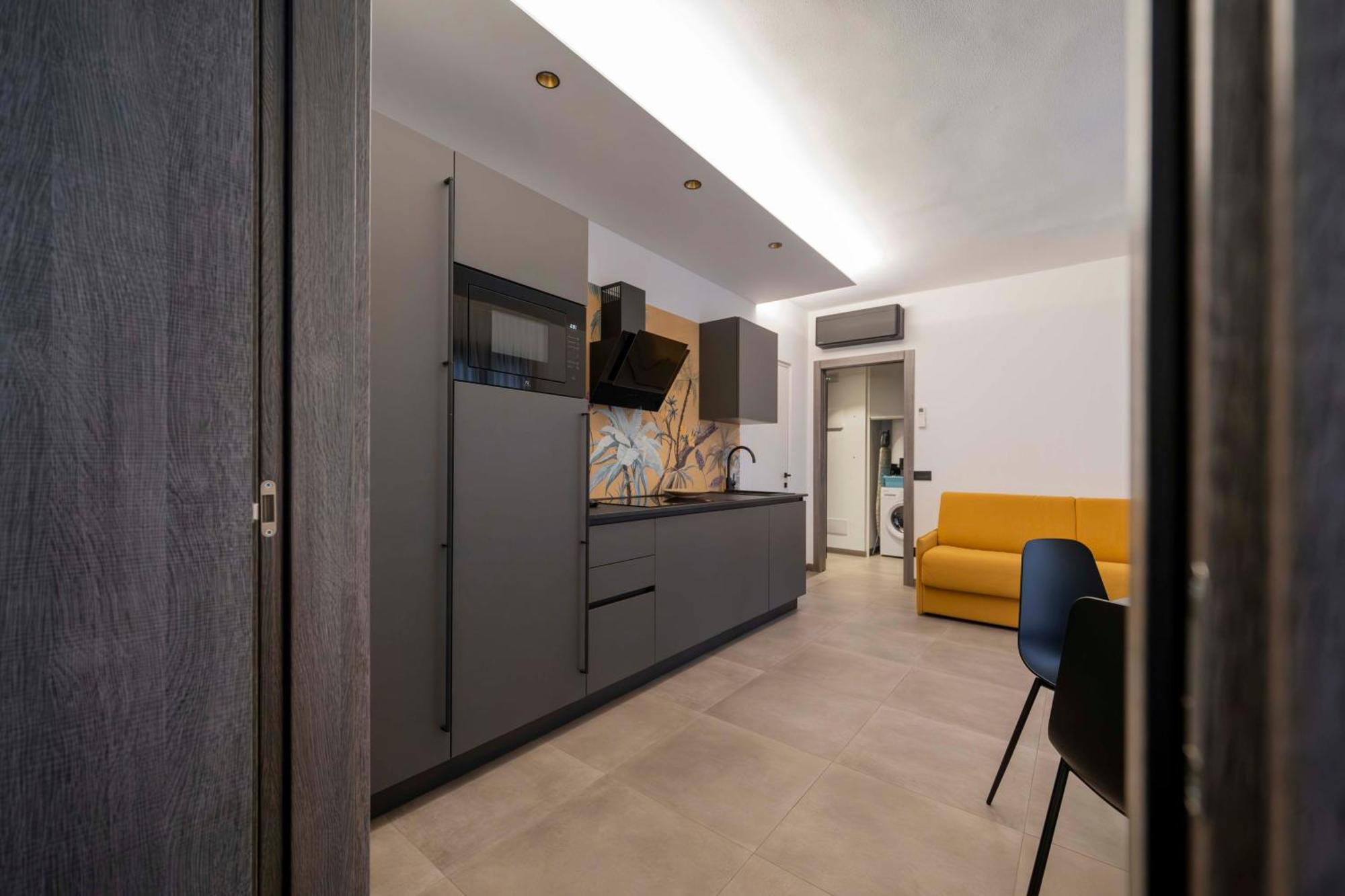 Apartmentsgarda ガルダ エクステリア 写真